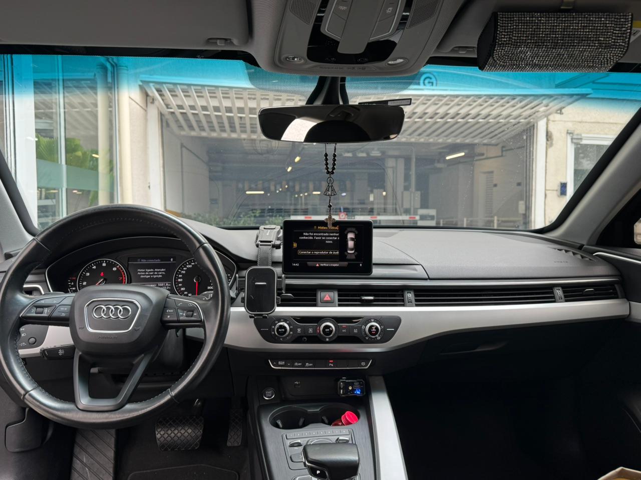 Audi A4 - Foto 8