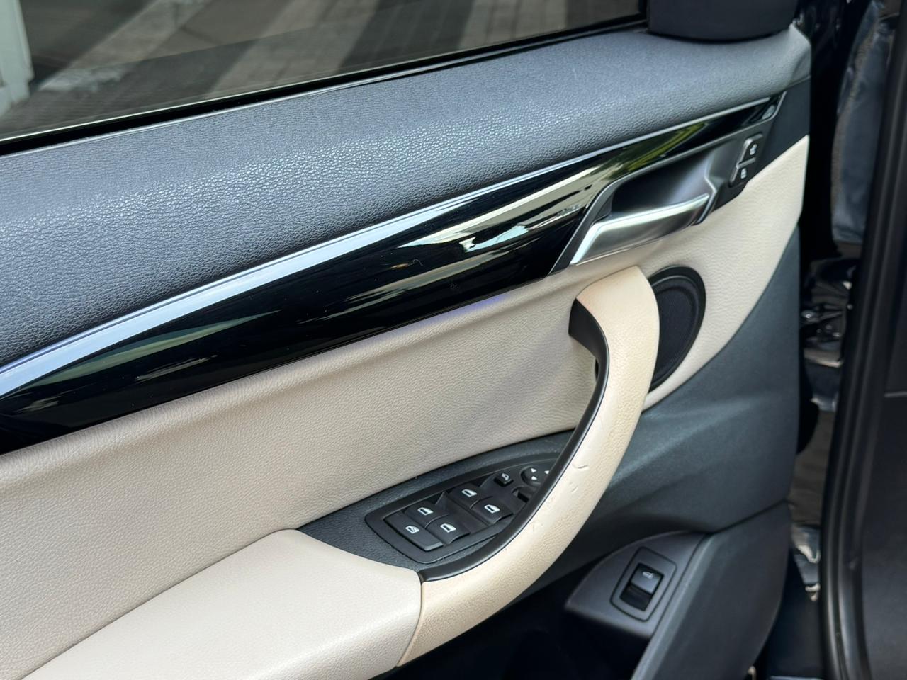 BMW X1 - Foto 8