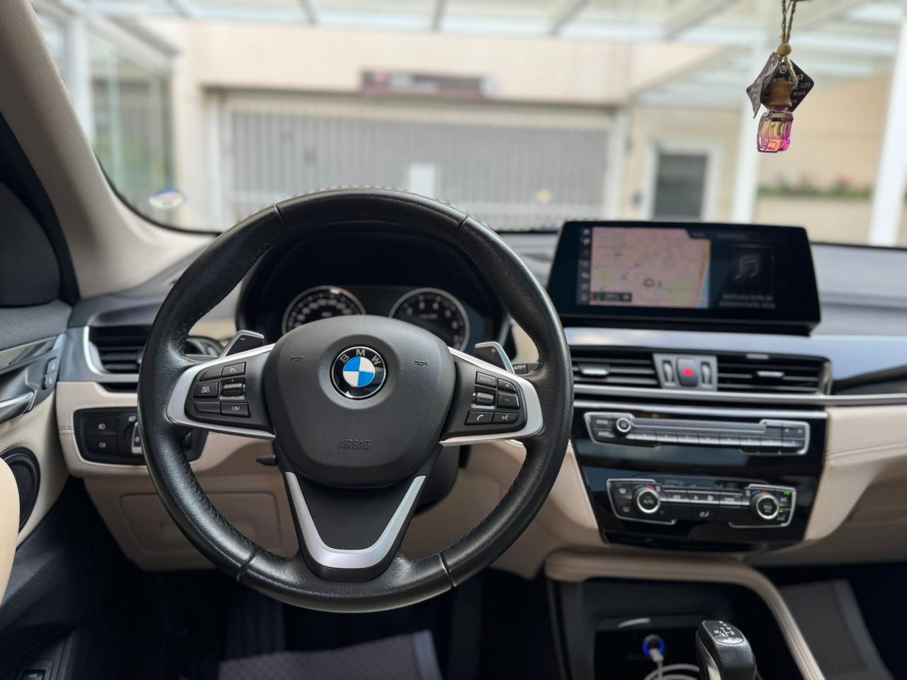 BMW X1 - Foto 12