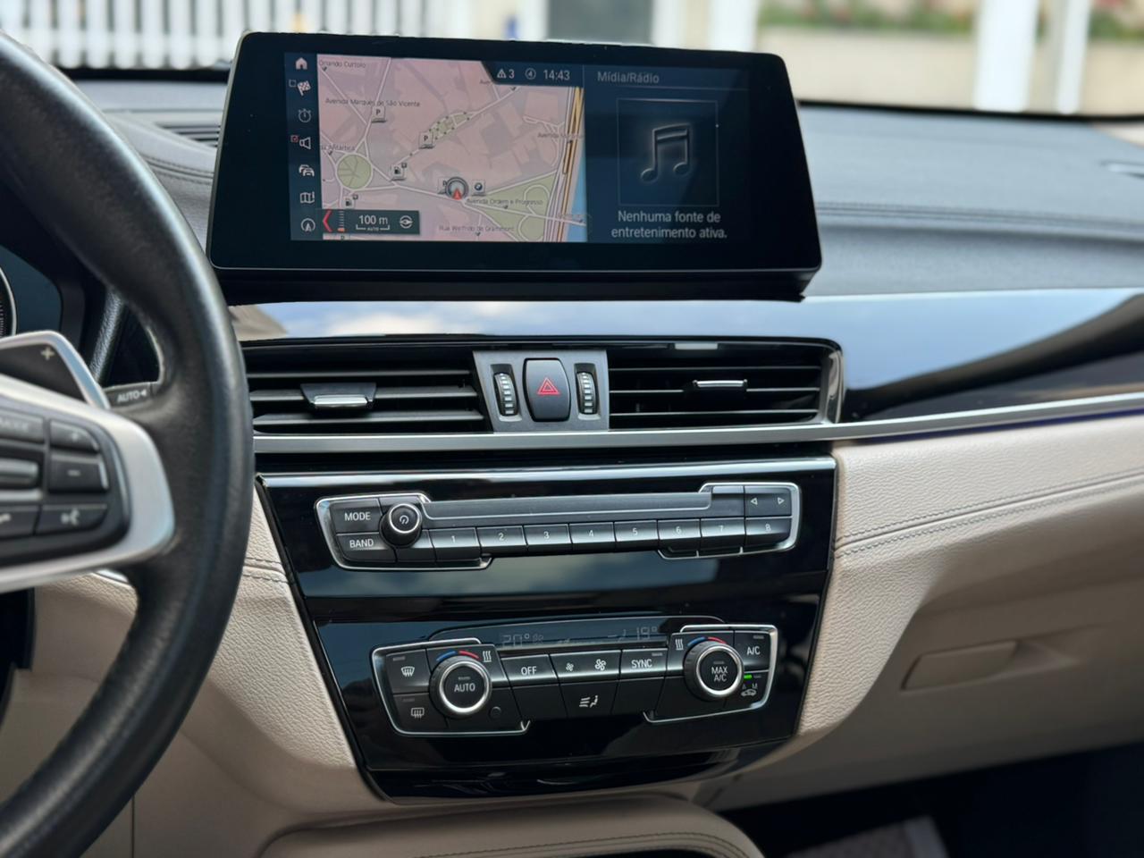 BMW X1 - Foto 13