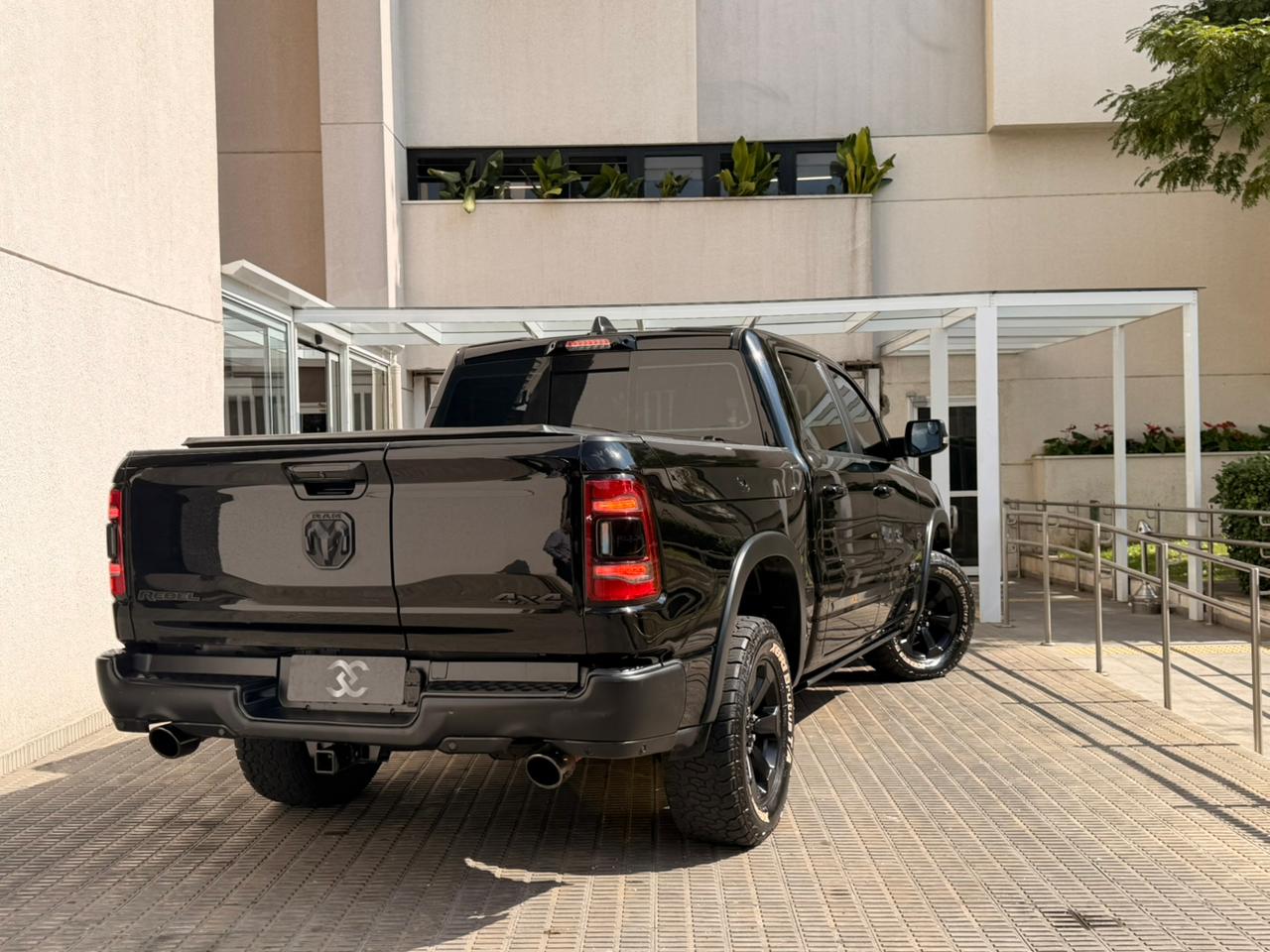 RAM RAM 1500 - Foto 4