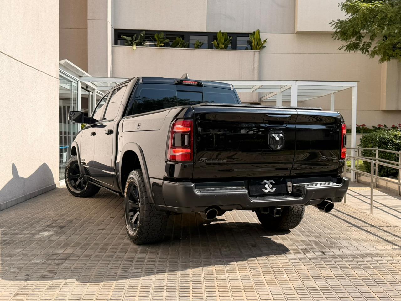 RAM RAM 1500 - Foto 6