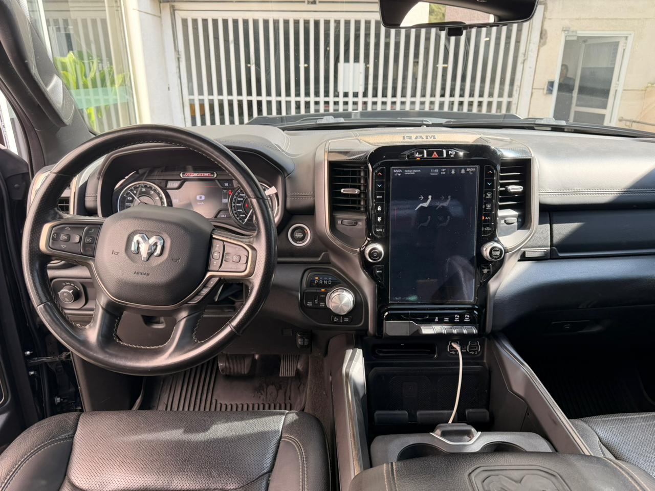 RAM RAM 1500 - Foto 11