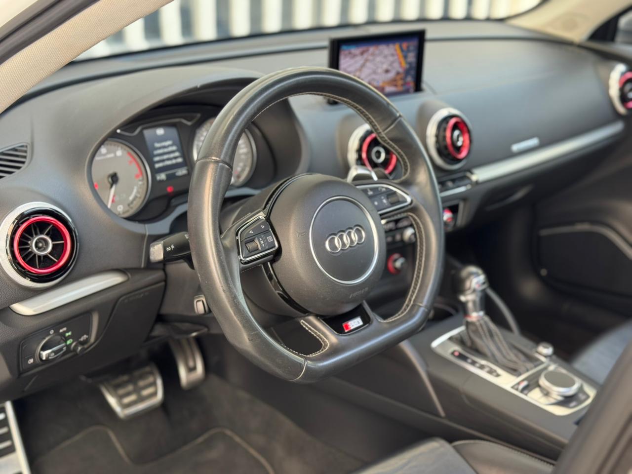 Audi S3 - Foto 8