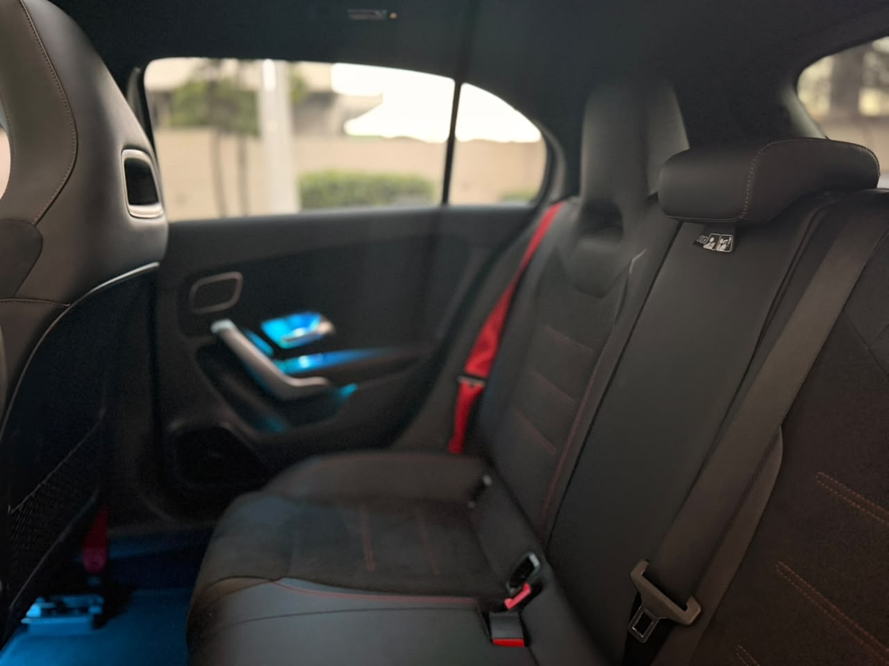 Mercedes-Benz A 35 AMG - Foto 14