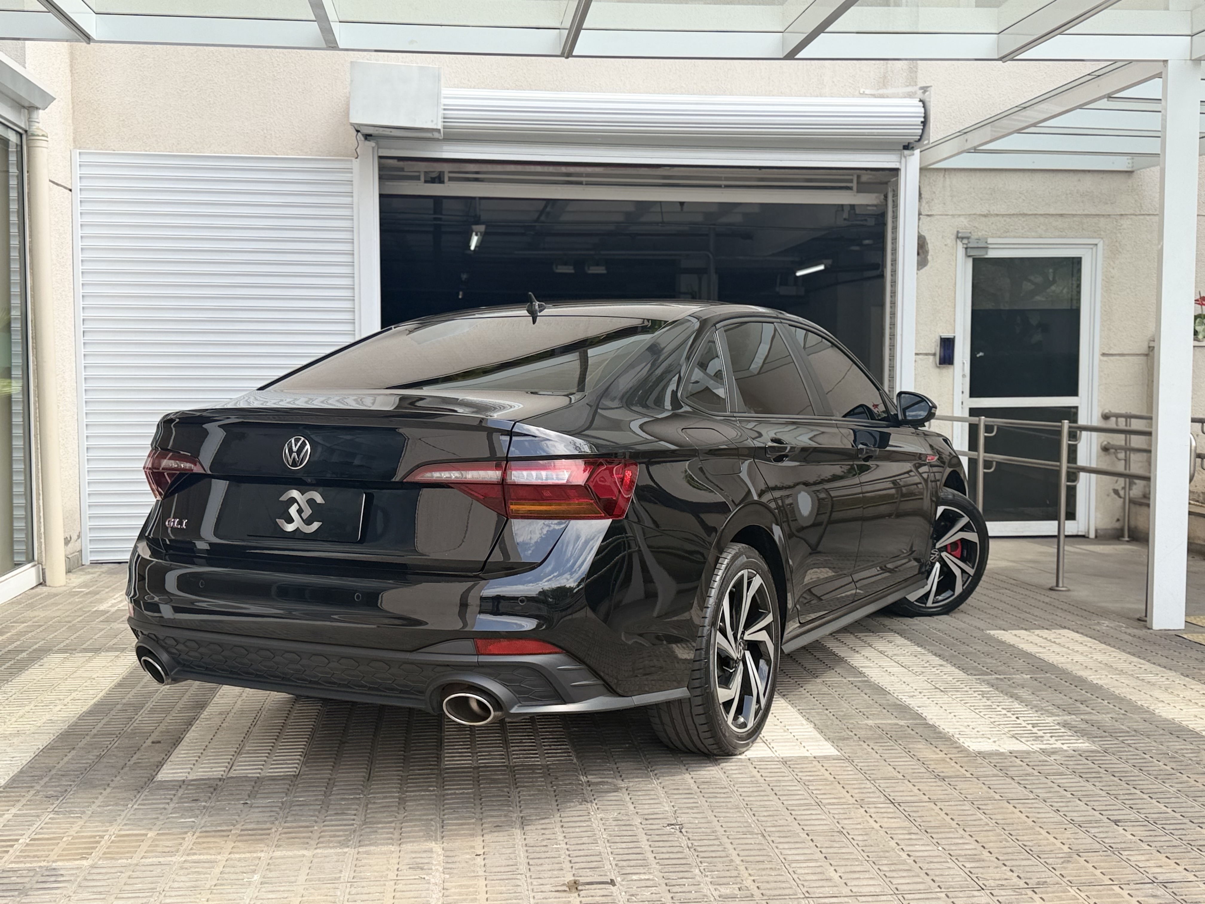 Volkswagen Jetta  - Foto 4
